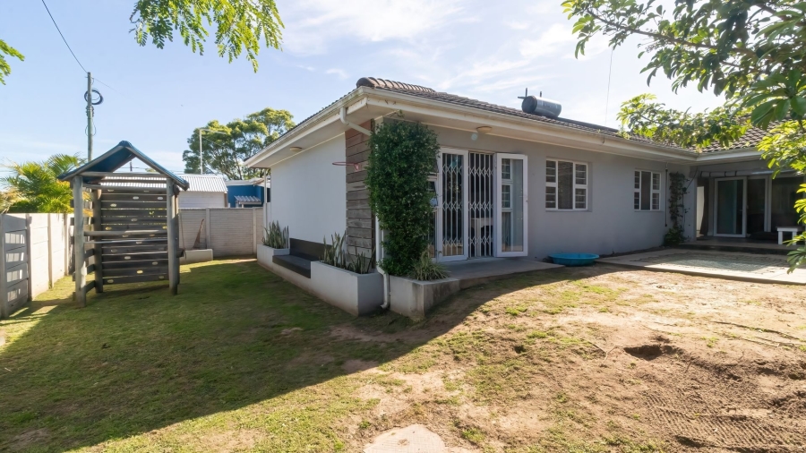 3 Bedroom Property for Sale in Beacon Bay Eastern Cape